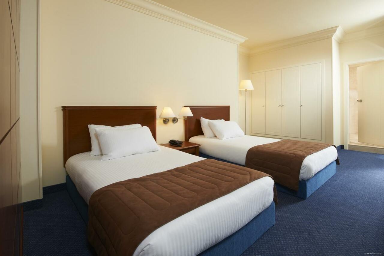 Alexandre Hotel Бейрут Екстериор снимка