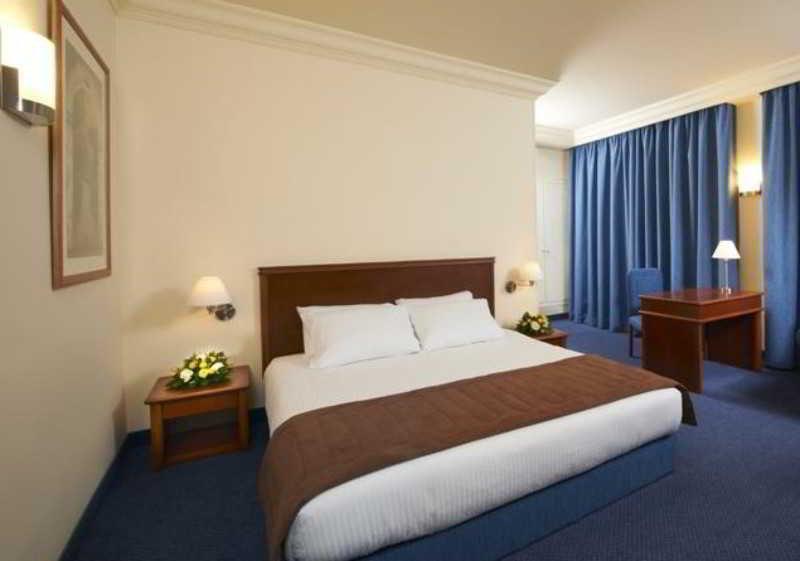 Alexandre Hotel Бейрут Екстериор снимка